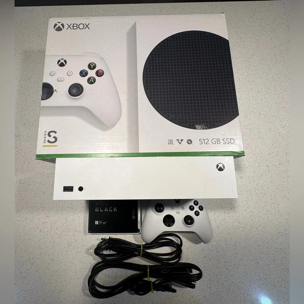 Xbox Series S 512GB with 5TB Storage Expansion